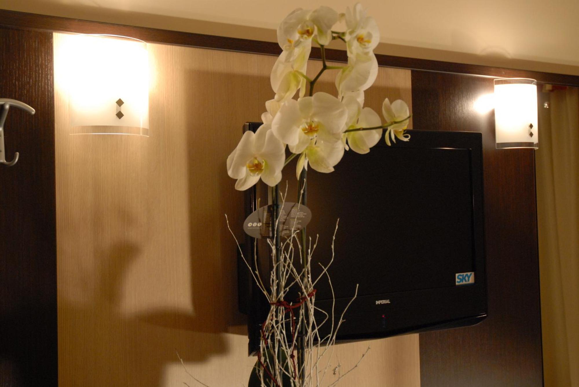 קייטי Hotel Iacone מראה חיצוני תמונה