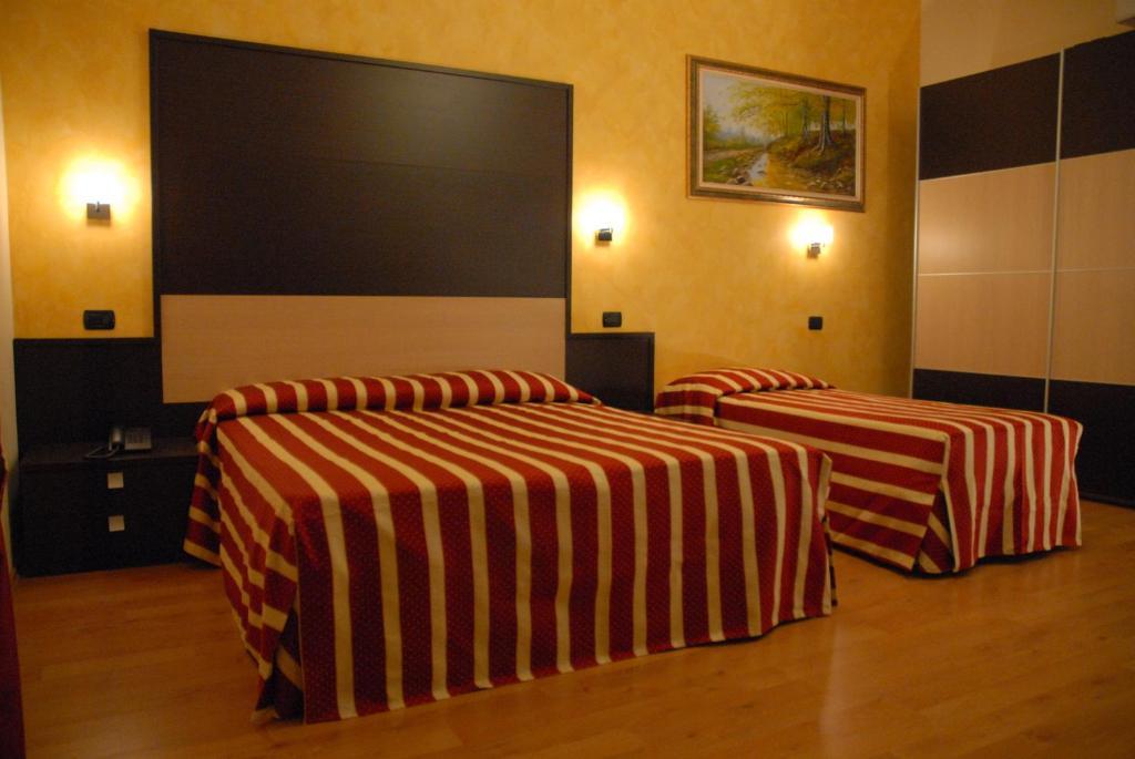 קייטי Hotel Iacone חדר תמונה